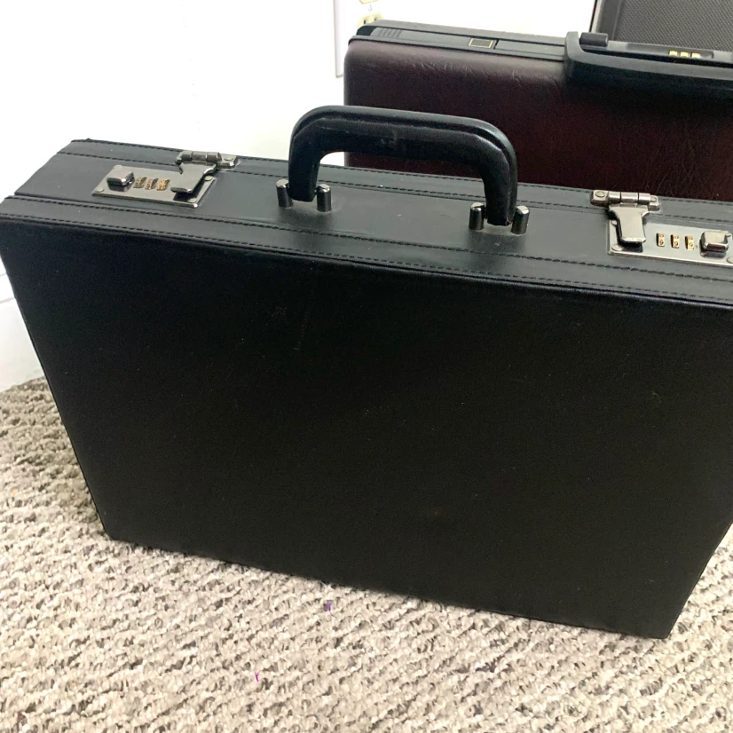 Hard Shell Briefcases Combination Lock Business Cases Vintage - photo 3