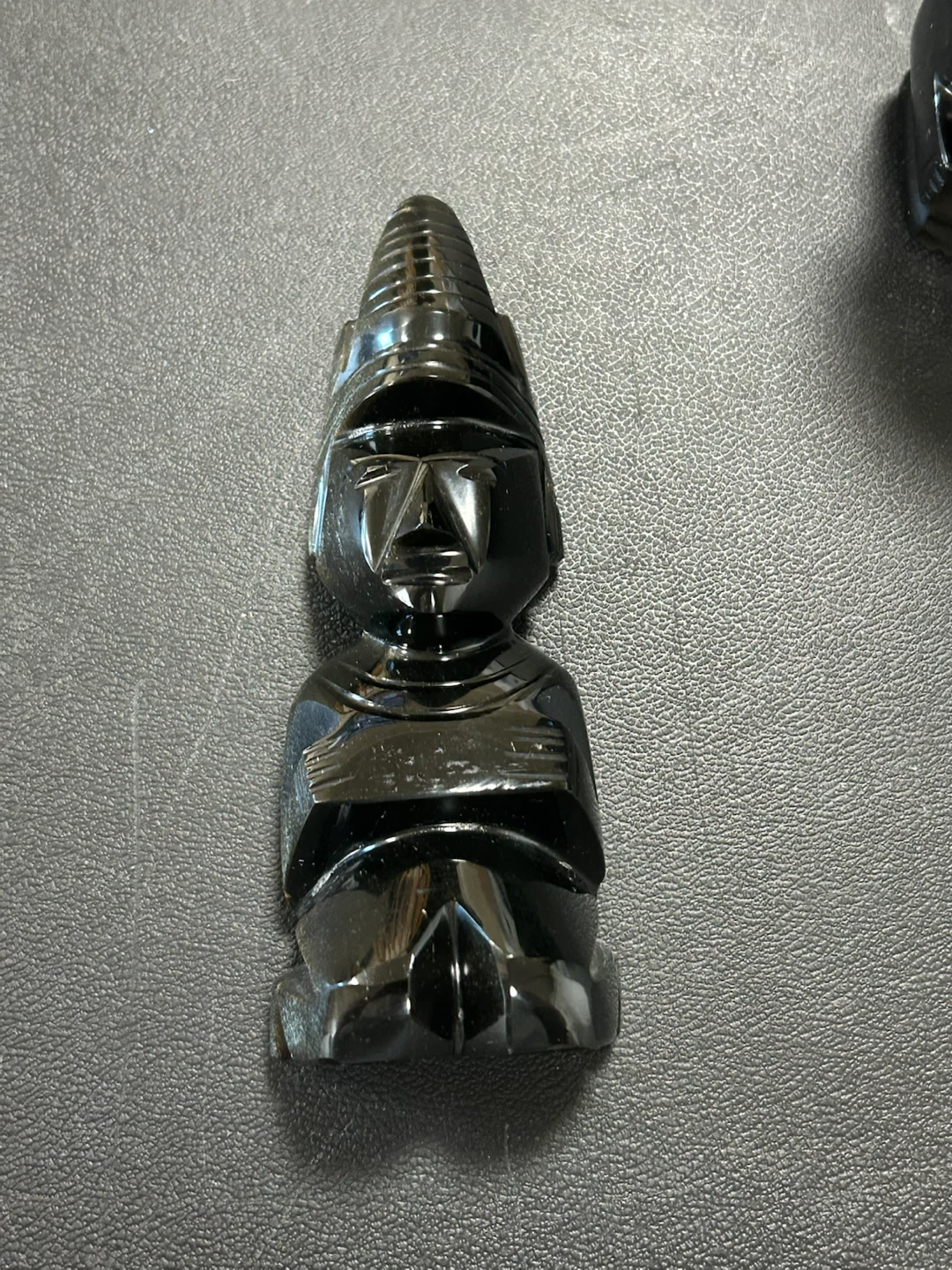 Set of 3 Hand-Carved Obsidian Figurines - photo 2