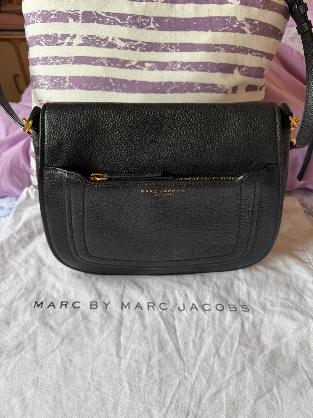 Marc by Marc Jacobs Black Leather Crossbody Bag - photo 2