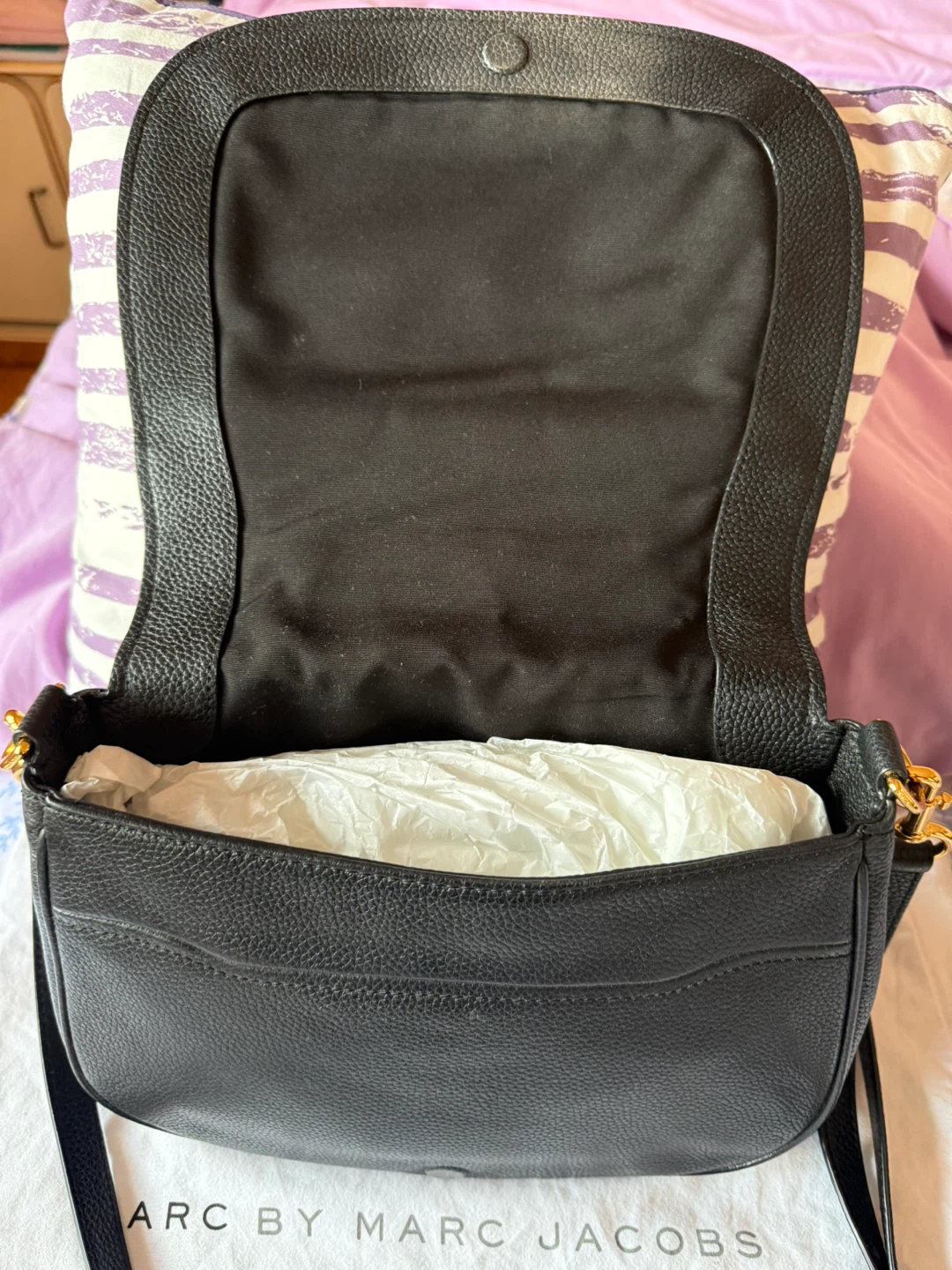 Marc by Marc Jacobs Black Leather Crossbody Bag - photo 3