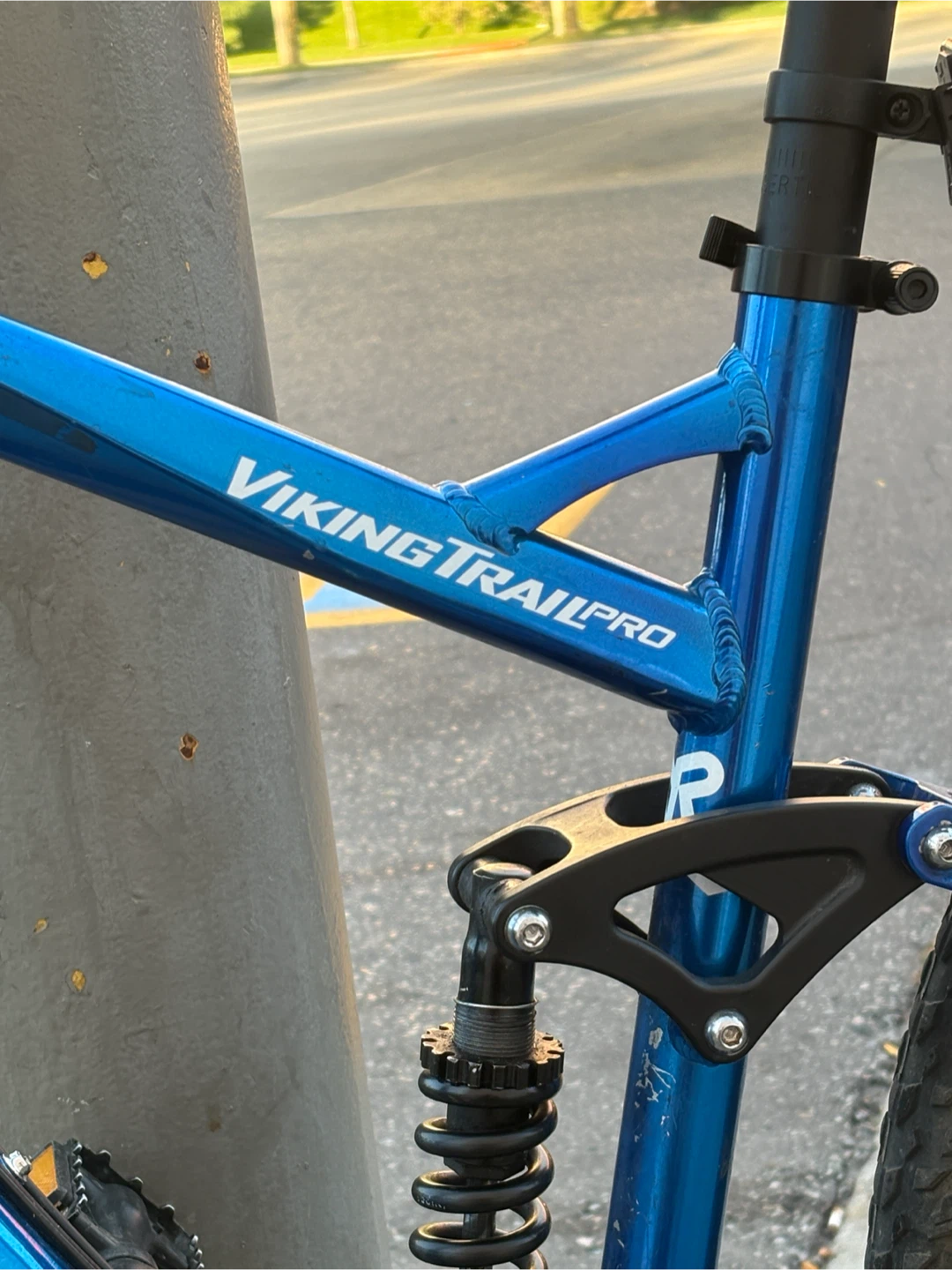 Hyper Viking Trail Pro Mountain Bike - photo 2