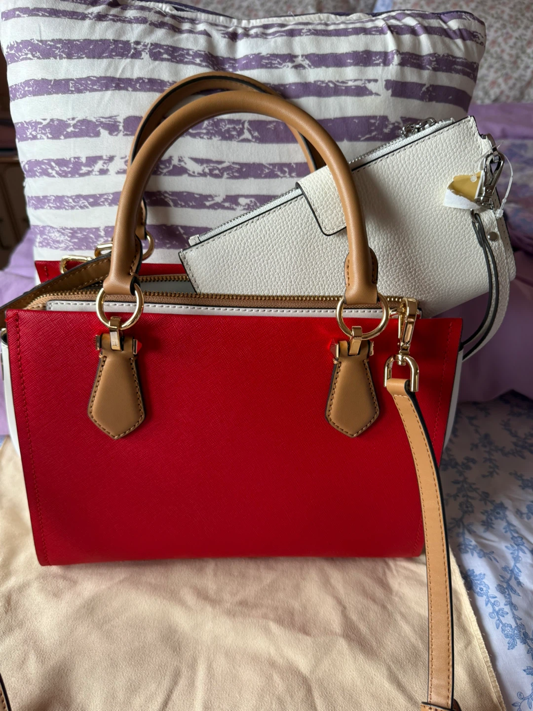 Michael Kors Red Satchel and White Wallet - photo 4