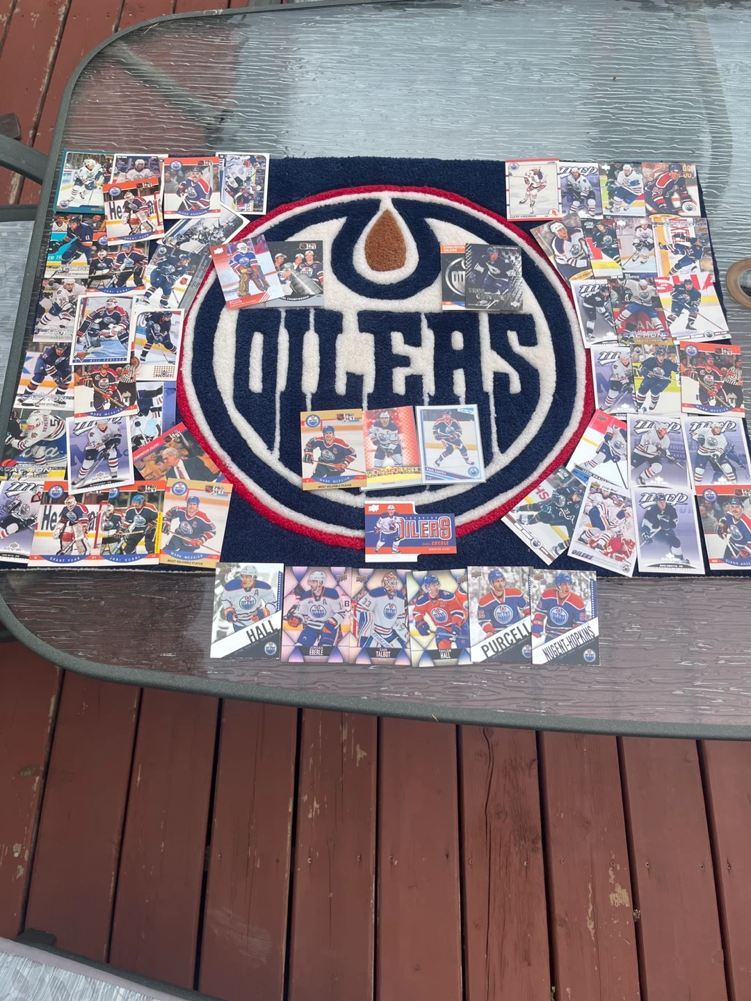 Edmonton Oilers Mat (20x30) + FREE Hockey Card Collection! - photo 3