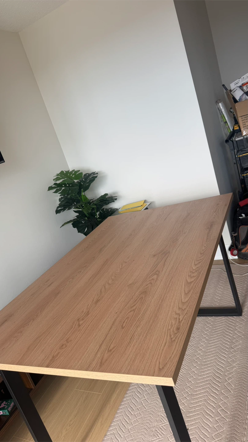 Modern wood grain table with black metal legs - photo 3