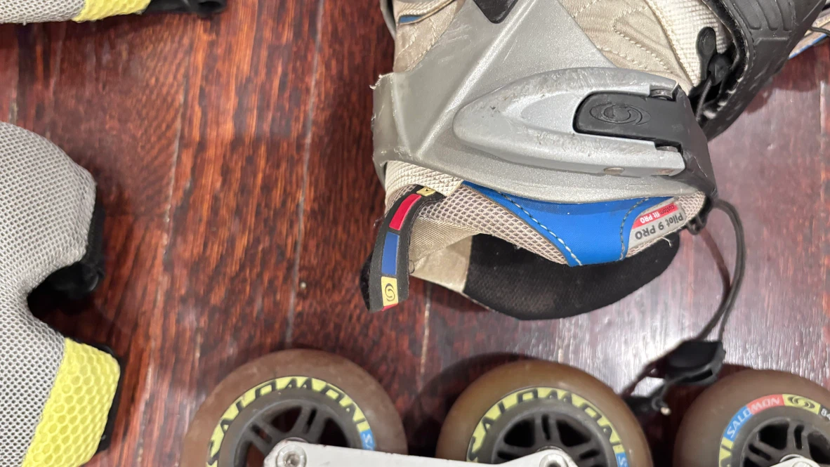 245mm, Salomon Inline Skates with Protective Gear Set - photo 4