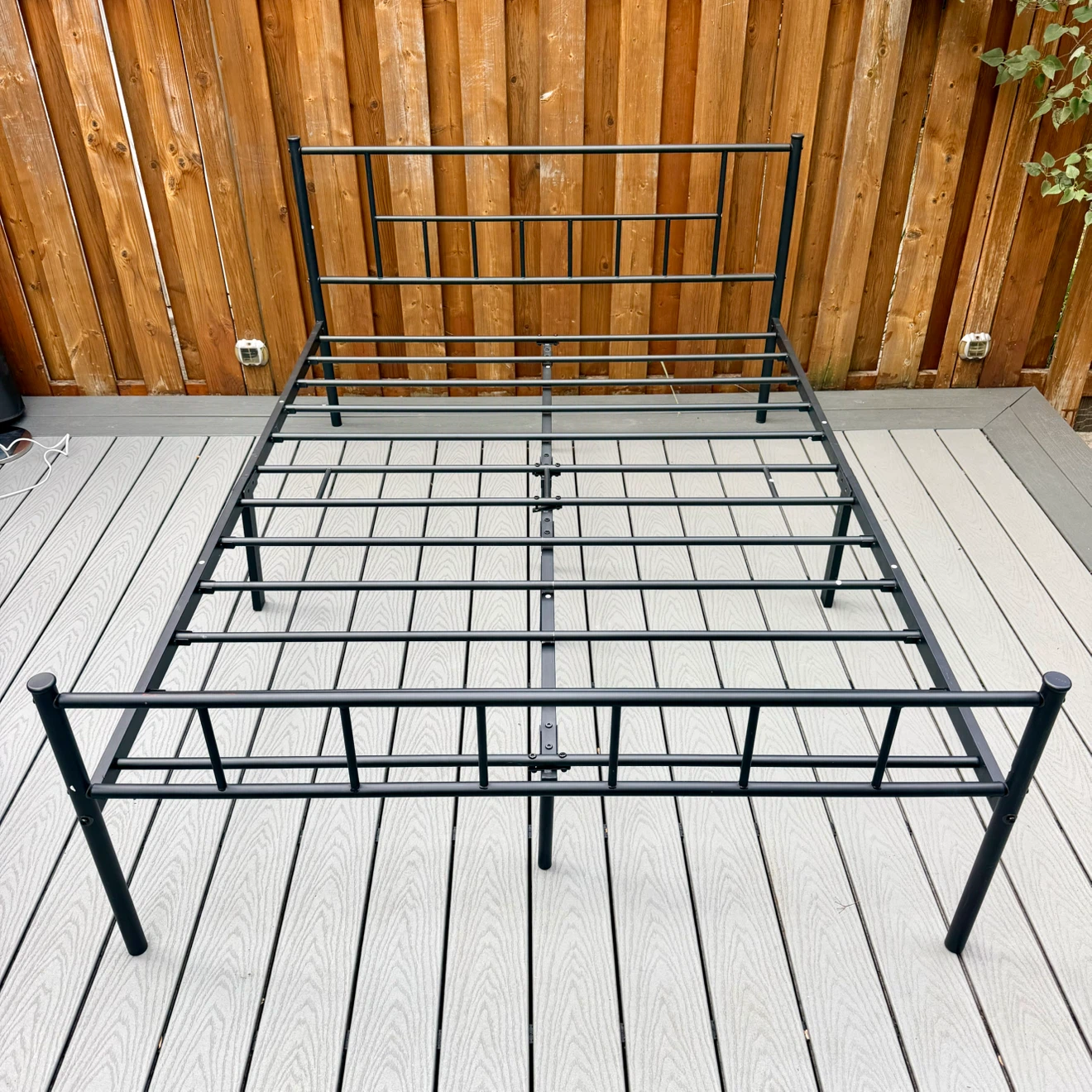 Black Metal Platform Bed Frame Full w/ Head/Footboard 🏈