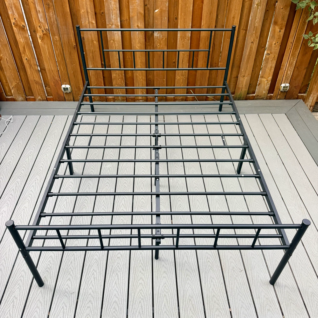 Black Metal Platform Bed Frame Full w/ Head/Footboard 🏈 - photo 2