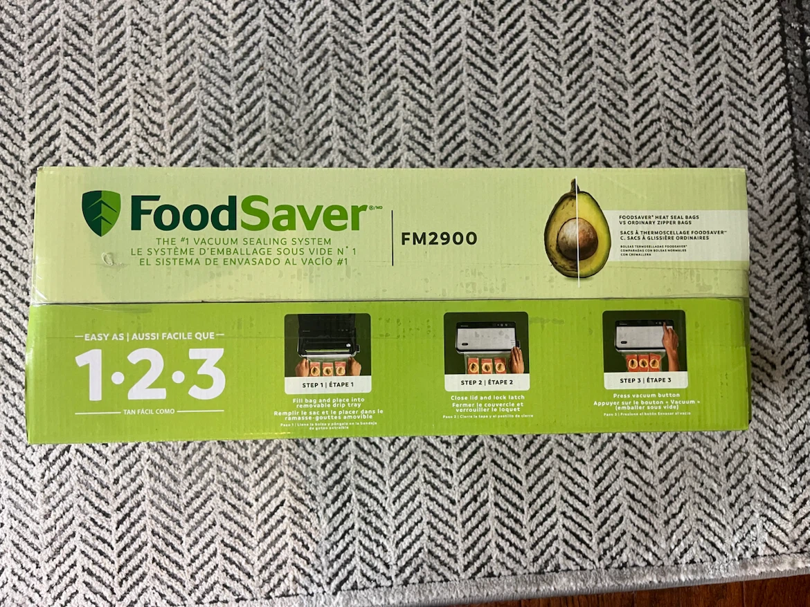 Food Saver vacuum sealing system - photo 2