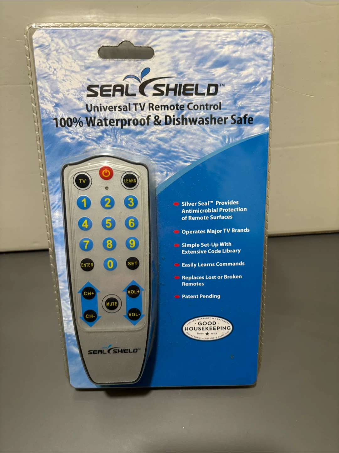 Seal Shield Universal TV Remote Control STV1 🏈