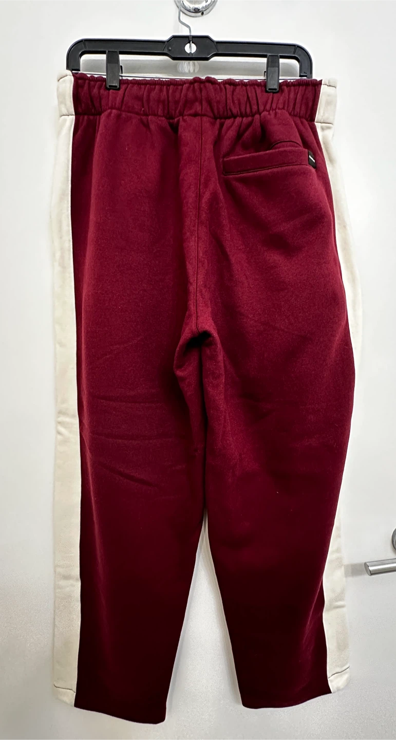 Converse Joggers 🏈 - photo 2