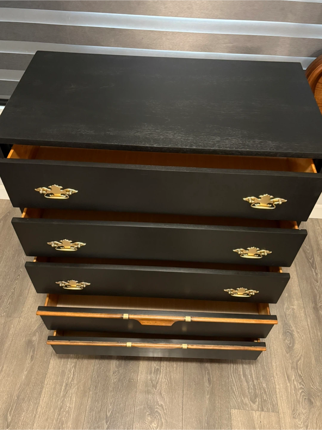 Sleek Black Mid-Century Modern Dresser / Chest of Drawers - photo 5