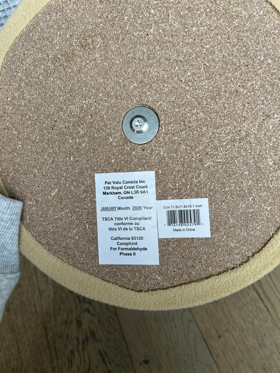Pet Valu Cat Scratching Post - photo 2