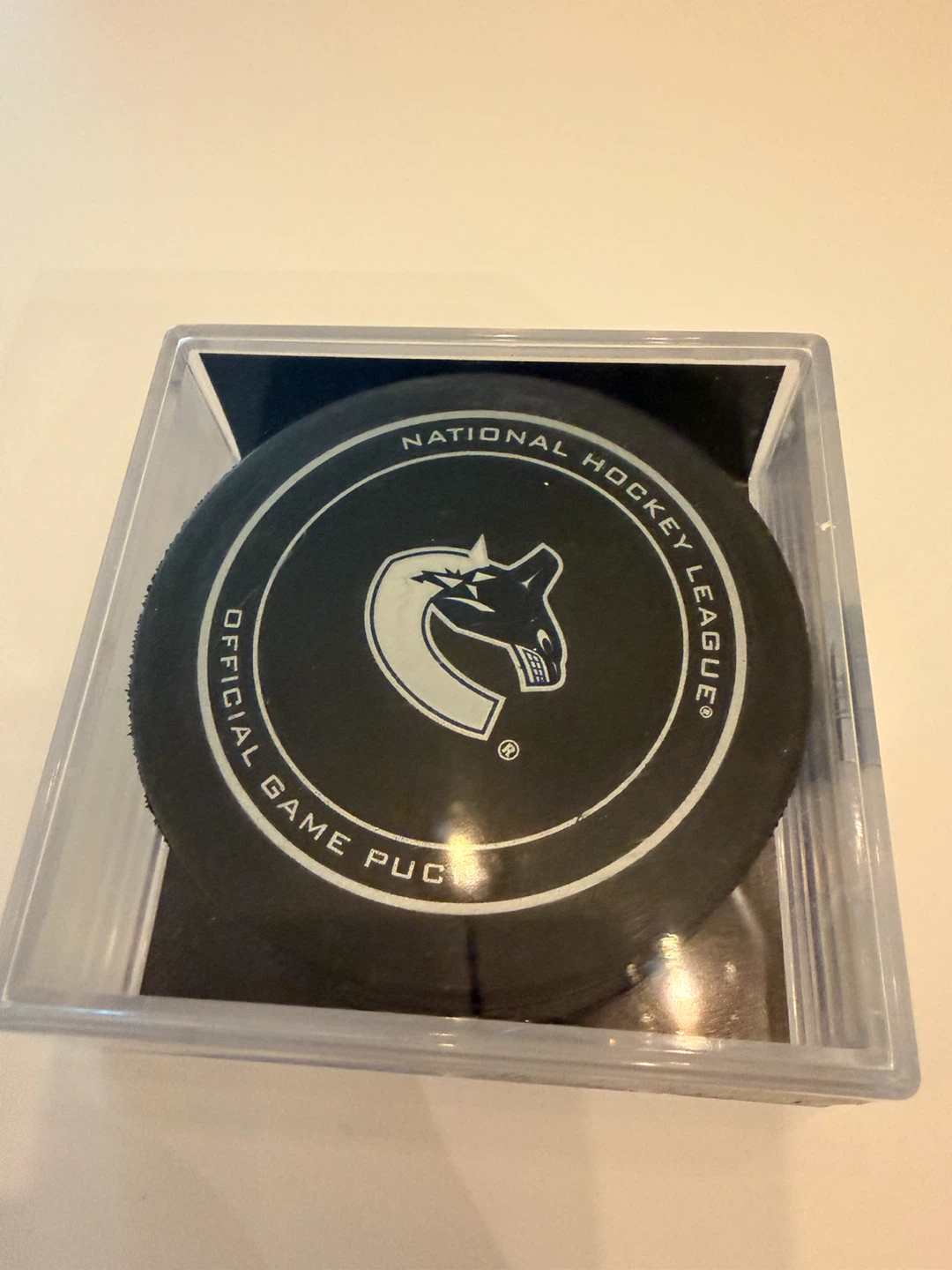 Vancouver Canucks Jersey History Display + Official Game Puck - photo 4