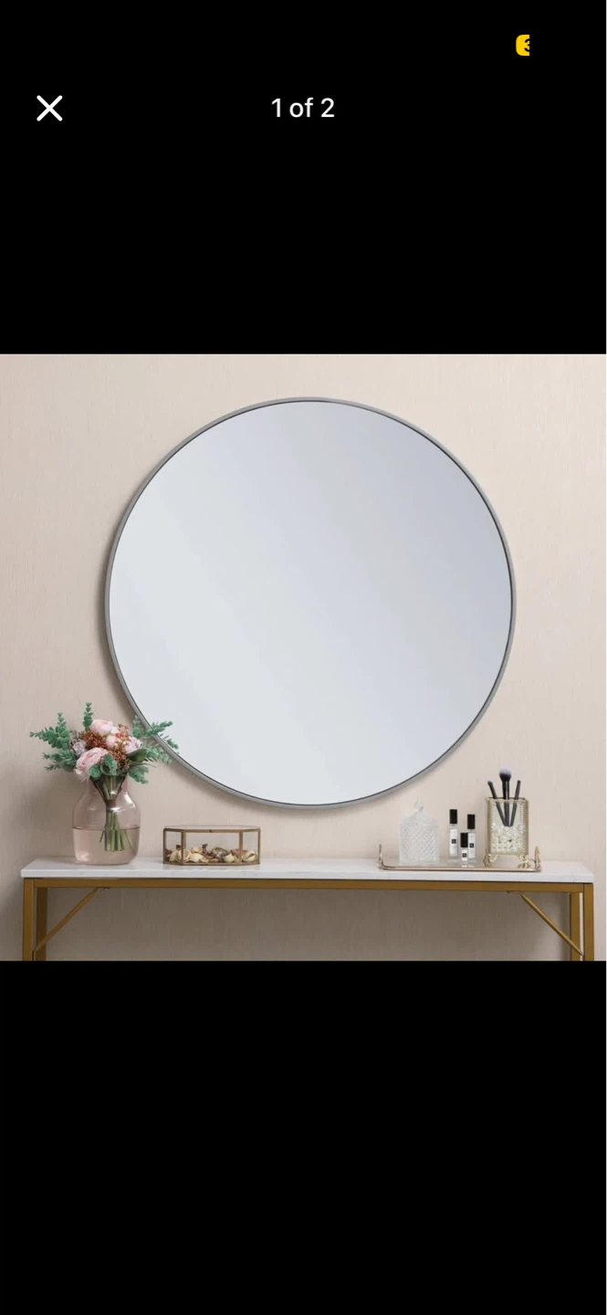 Minimalist Round Wall Mirror with Silver Frame