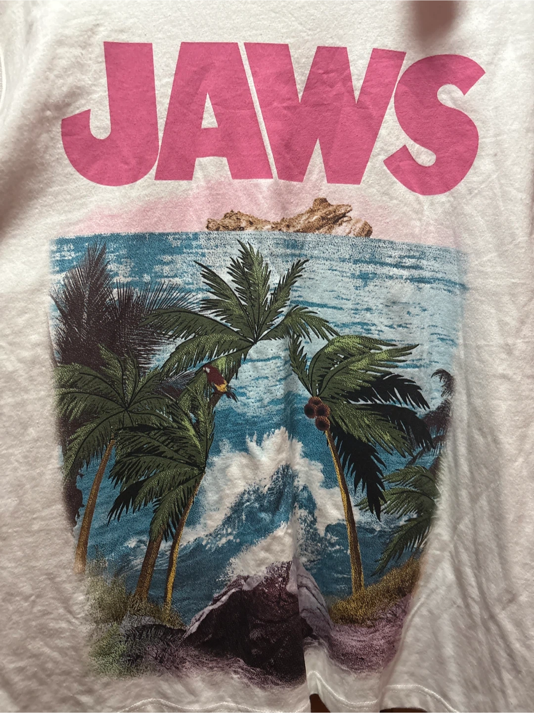 🏈 NWT Original Use Jaws Tank Top - photo 3