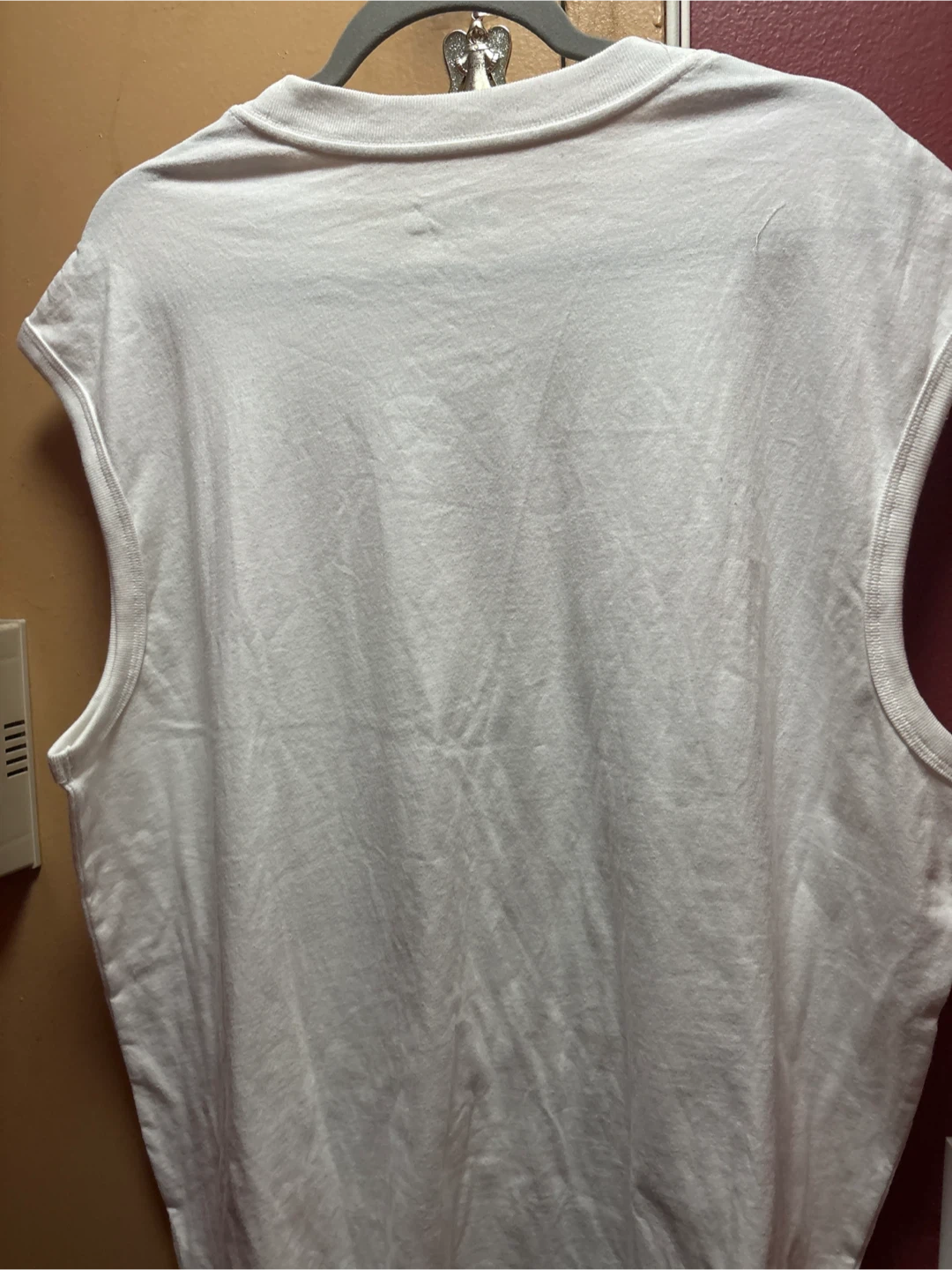 🏈 NWT Original Use Jaws Tank Top - photo 4