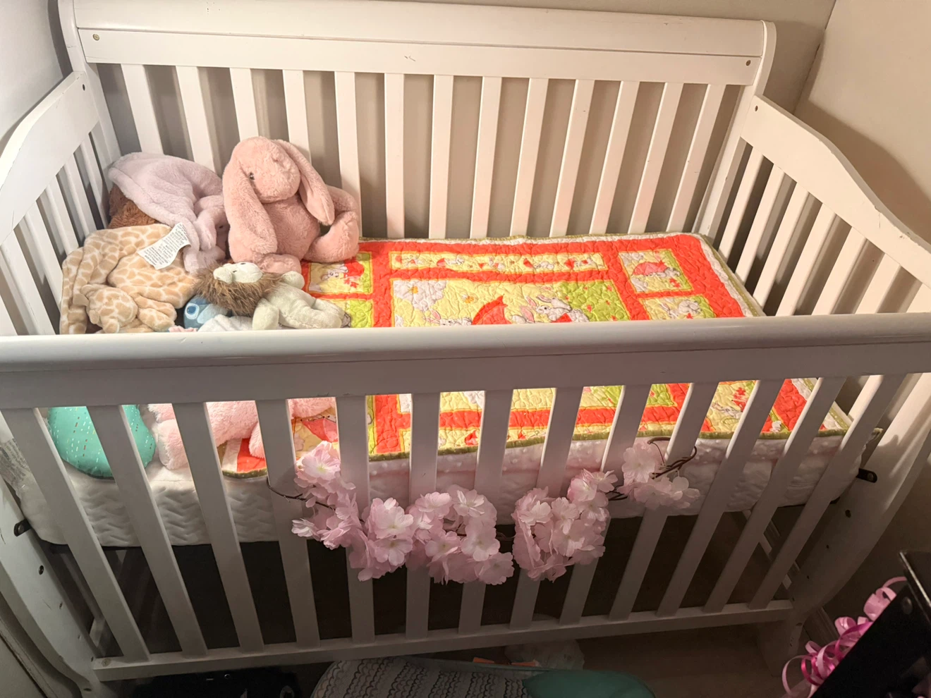 White Wooden Baby Crib