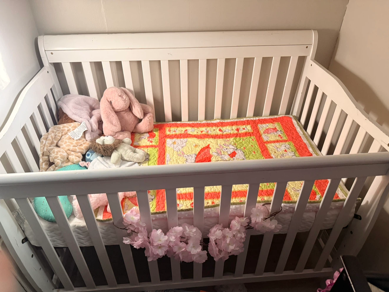 White Wooden Baby Crib - photo 2