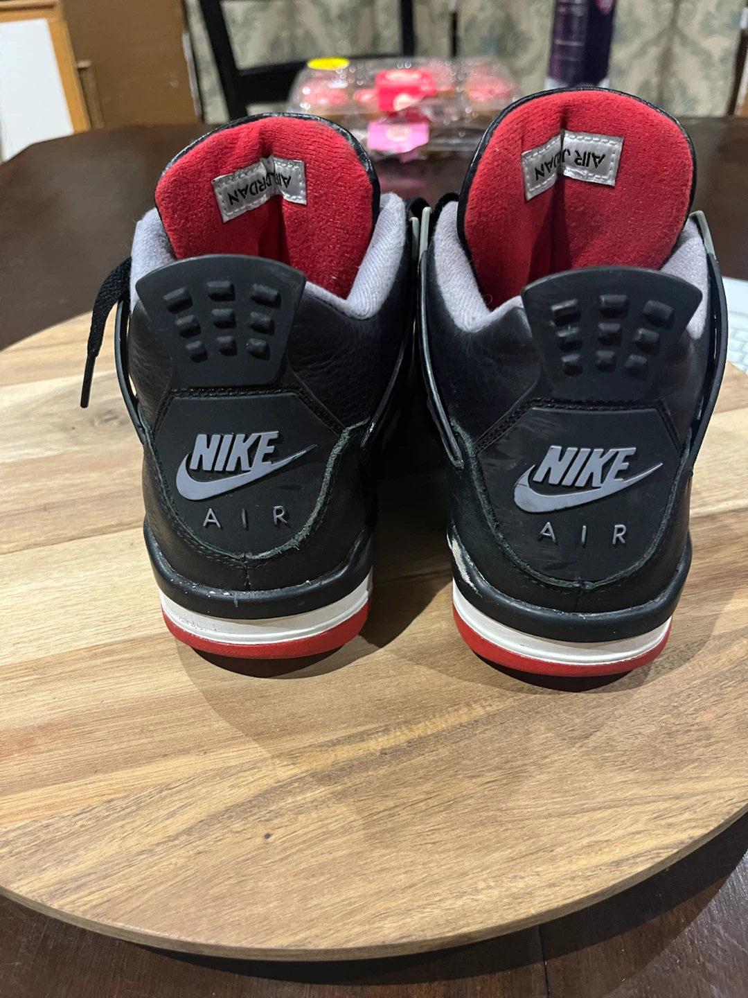 Air Jordan 4 Retro Bred - photo 3