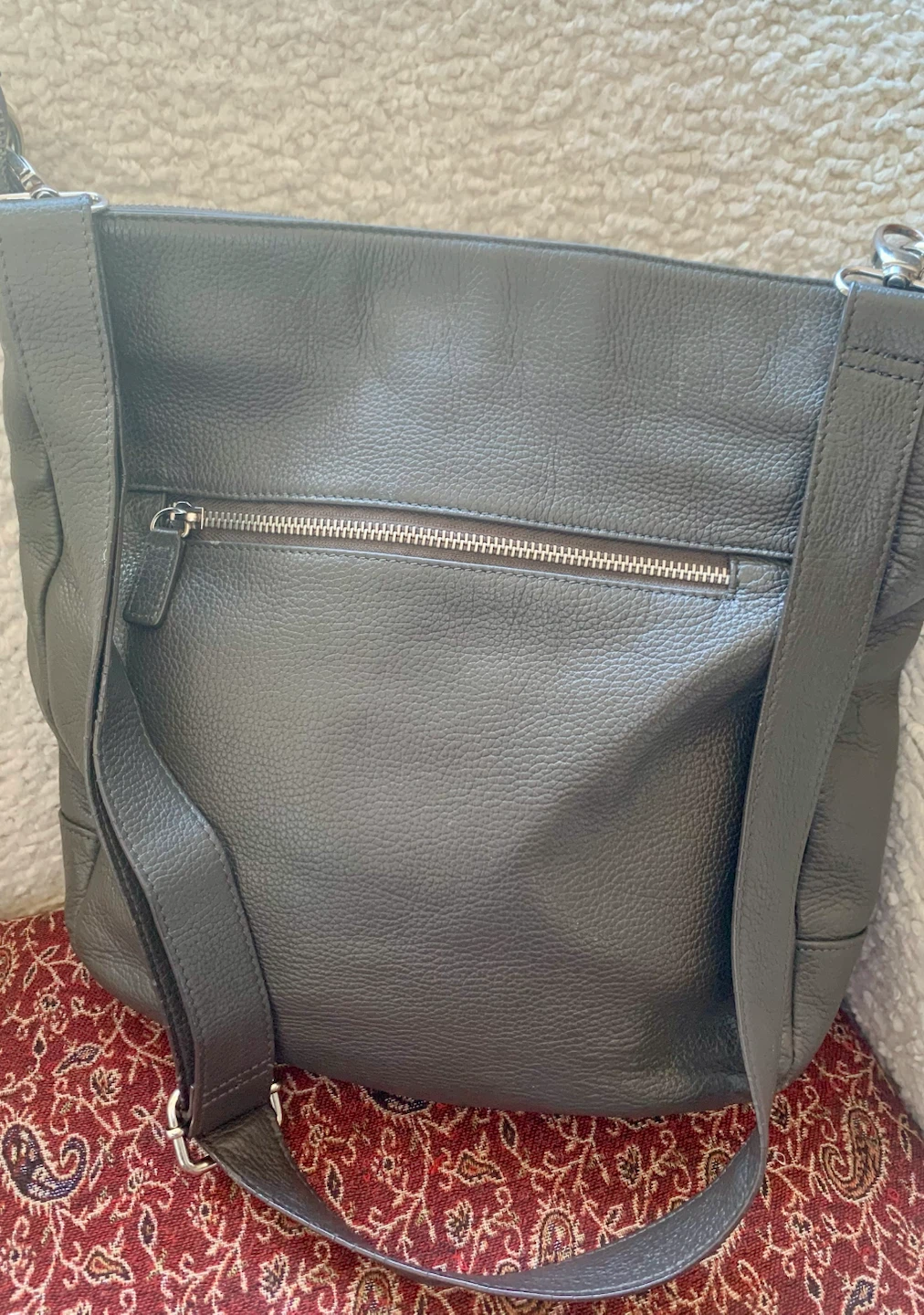 Danier Genuine Leather Crossbody Bag - photo 3