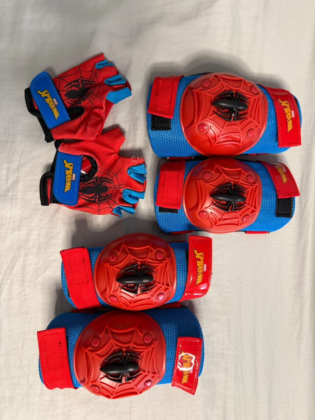 New kids safety gear set (4-6 years old)