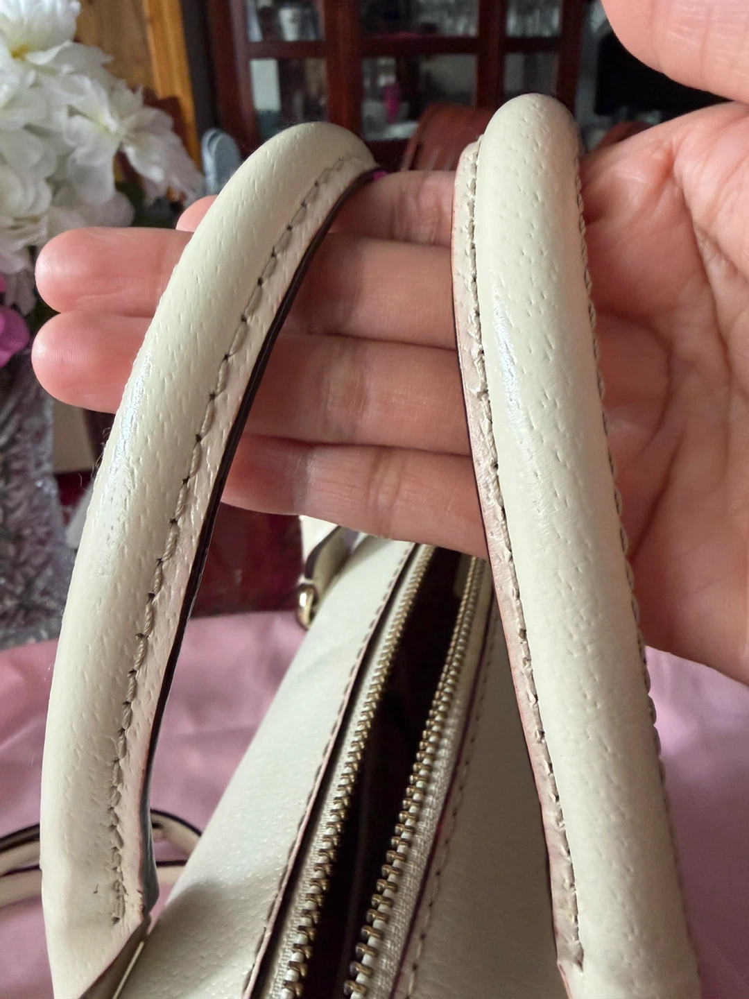 Kate Spade New York White Handbag - photo 3
