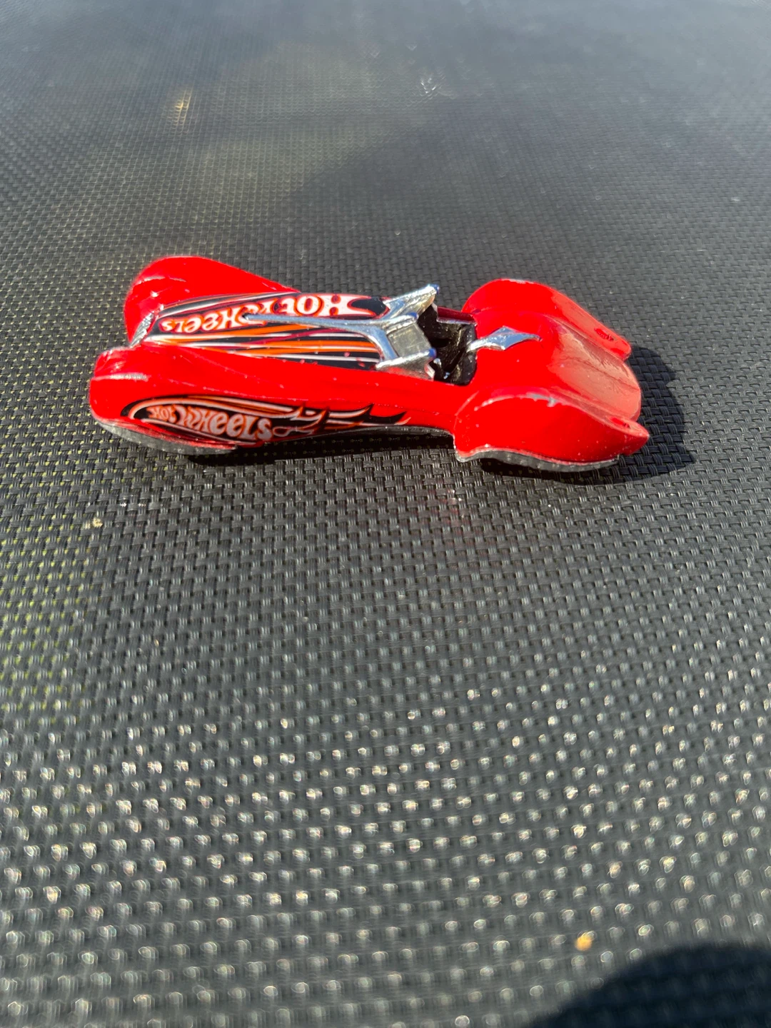 Red Hot Wheels Die-Cast Toy Car - photo 2