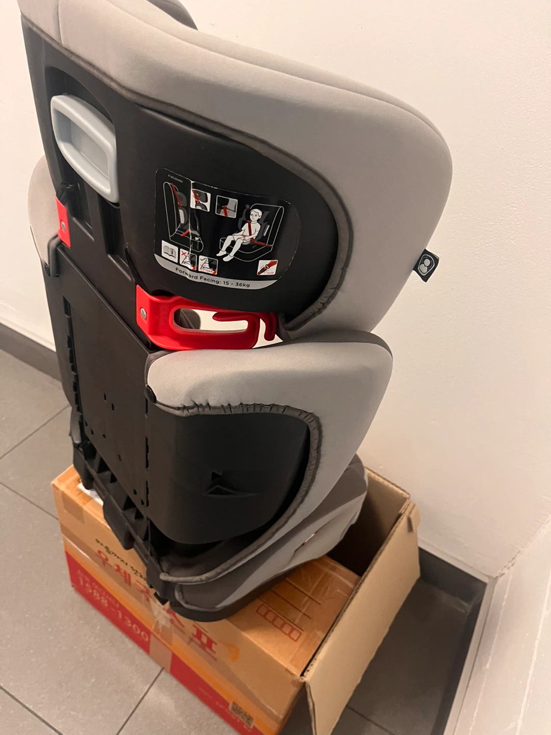 Joie Forward-Facing Booster Car Seat - photo 3