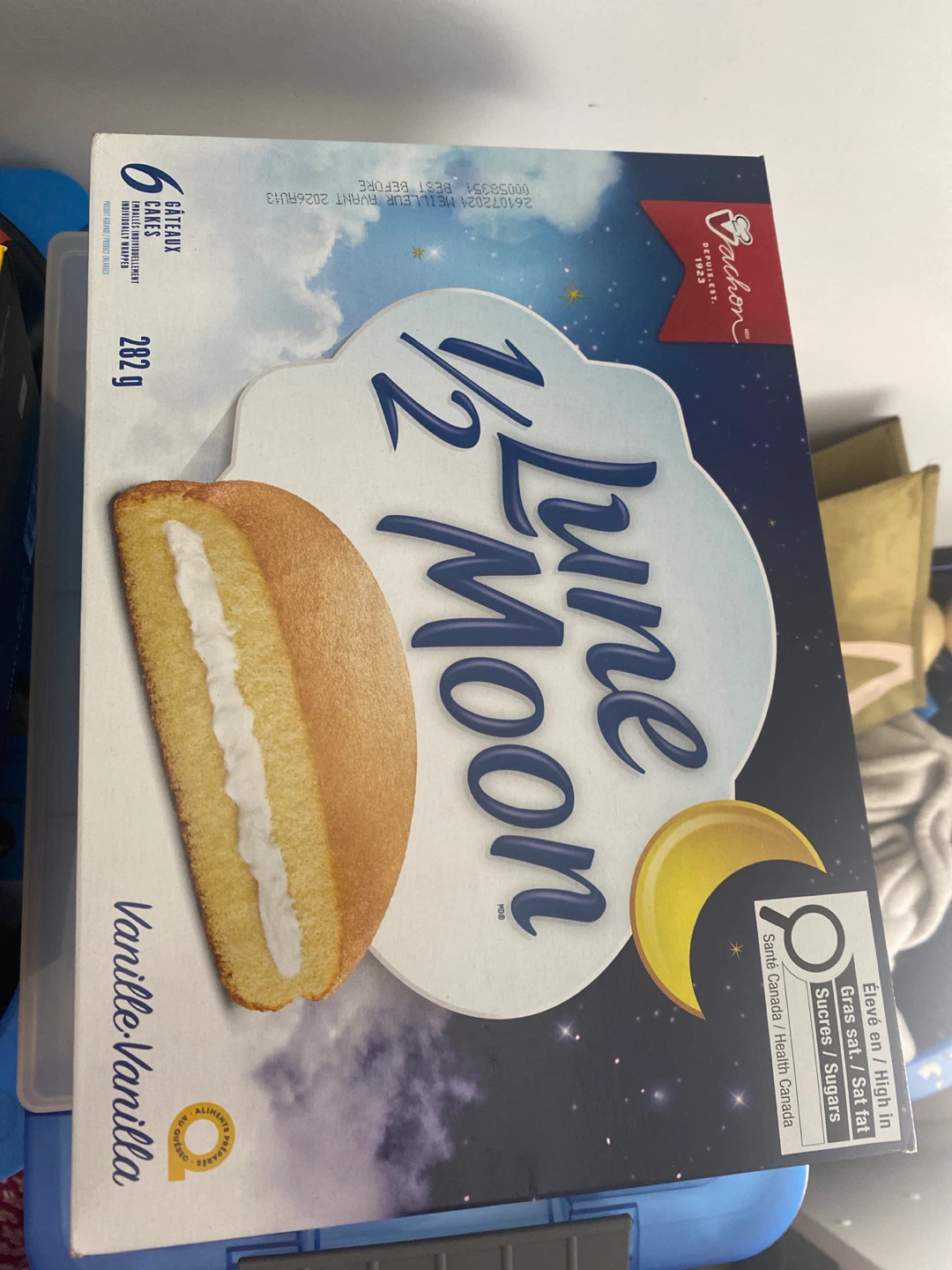 Vachon Moon Cakes Vanilla 282g