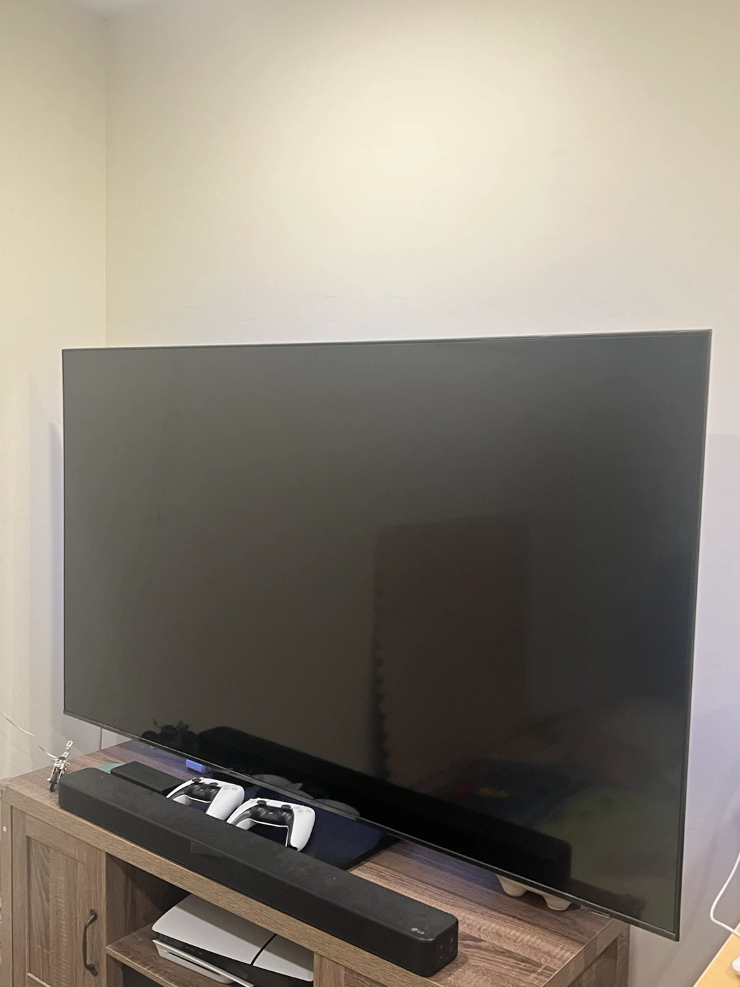 Samsung 65" QLED 4K Smart TV Q75A - photo 2