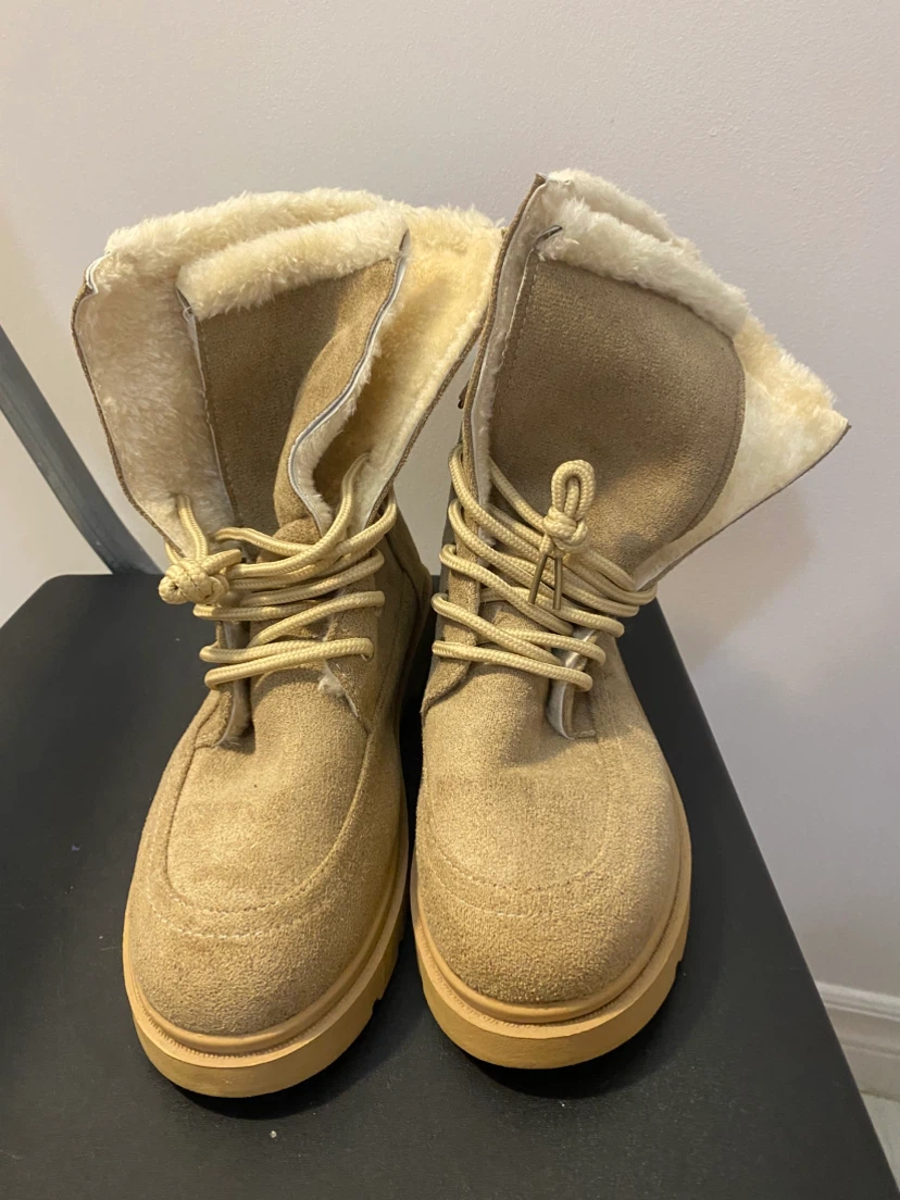 Brand New Winter Fur Boots - Size 39 (Women’s)