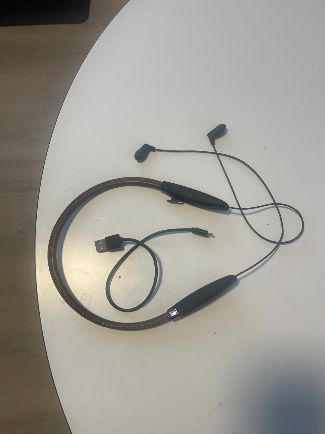 Klipsch Neckband Headphones - photo 3