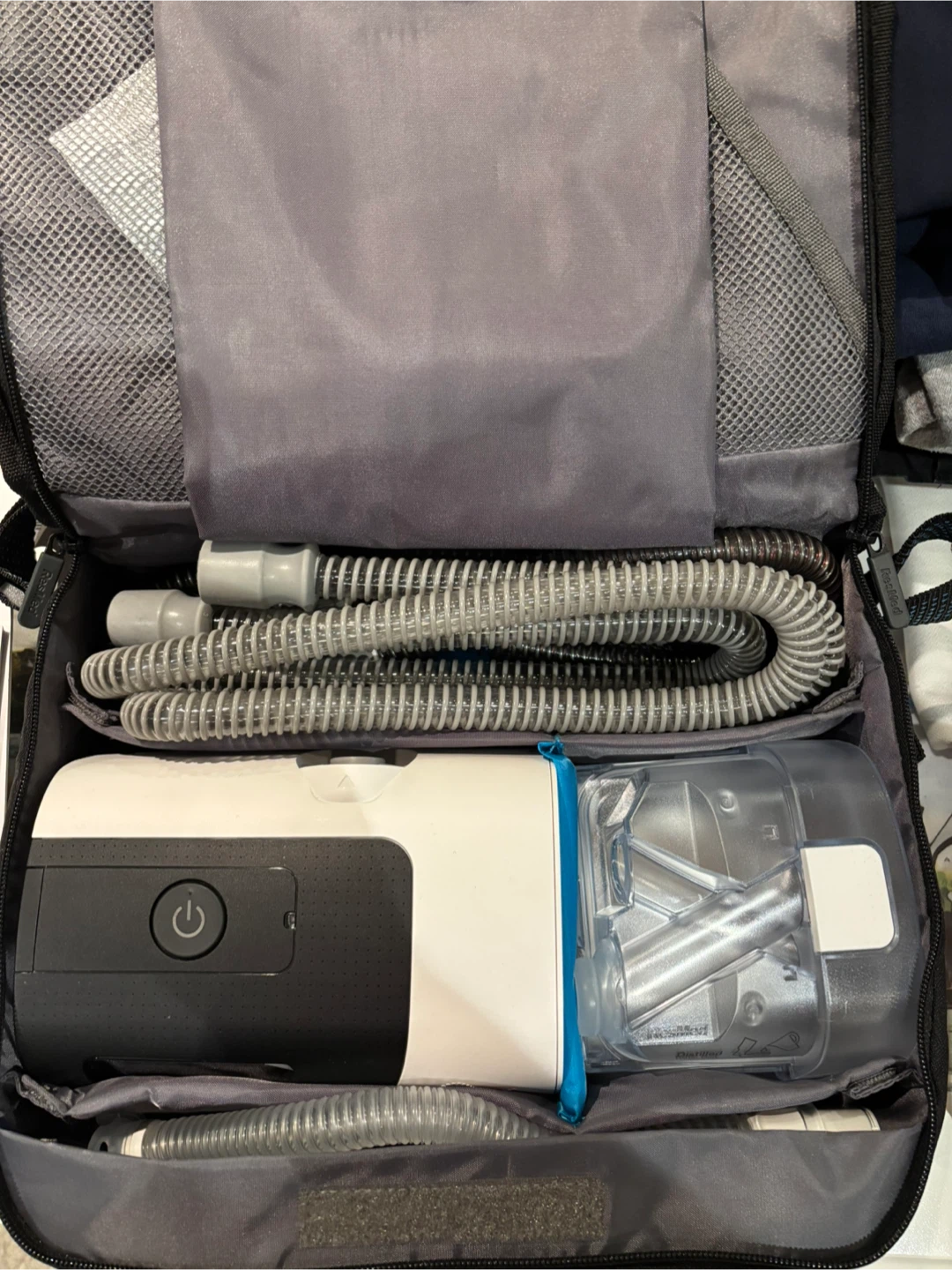 ResMed AirSense 11 AutoSet CPAP Machine - photo 2