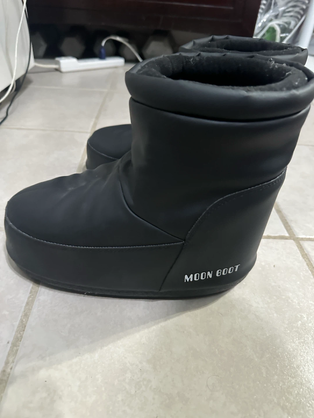 Moon Boot Icon Low Boots in Black - photo 3