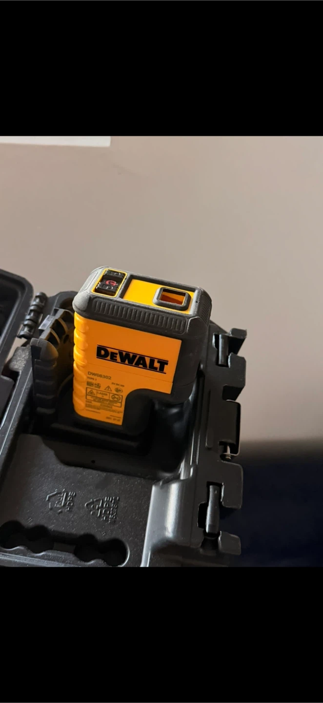 DeWalt DW08302 Laser Line Level - photo 3