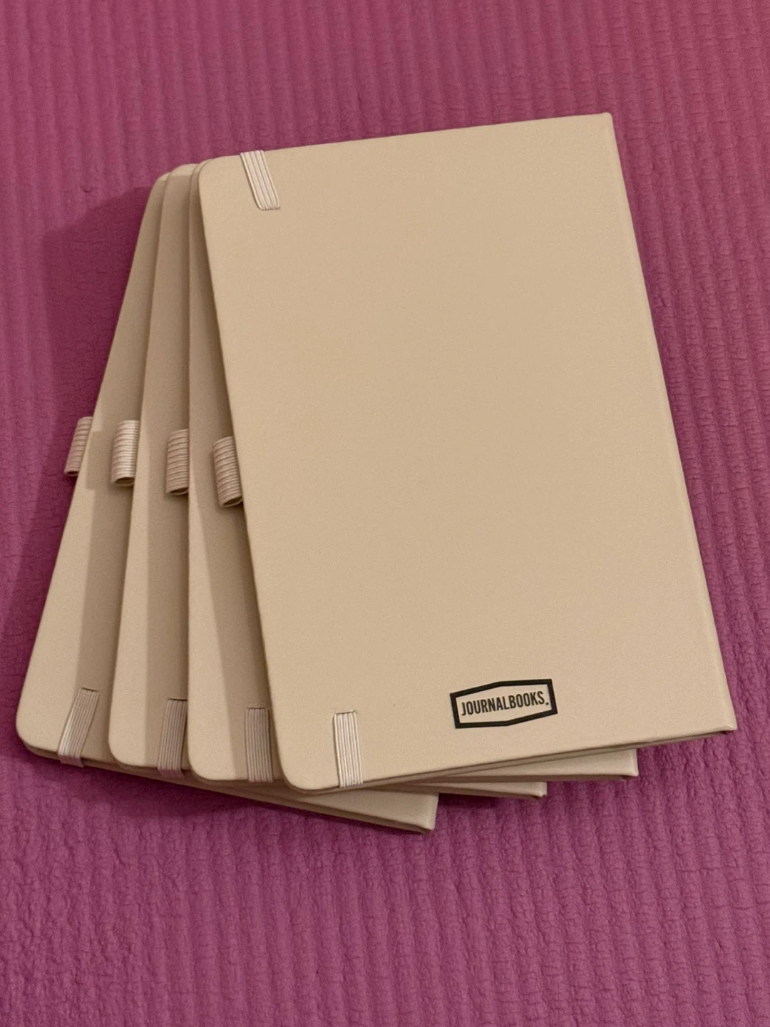 NEW✨🏈Set of 4 JournalBooks Pineapple Leather Notebooks - photo 5