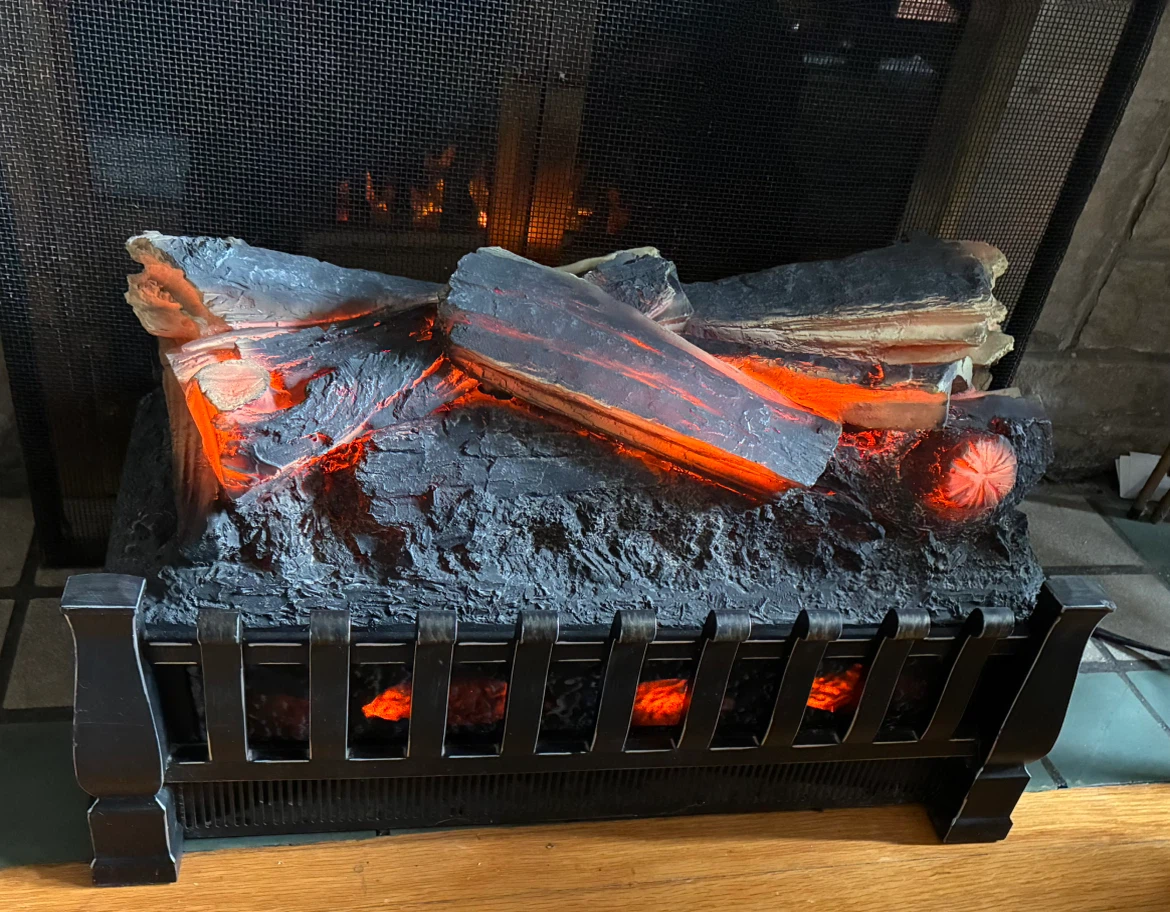 Duraflame Electric Fireplace Log Set Heater - 400 Sq Ft - 1400W