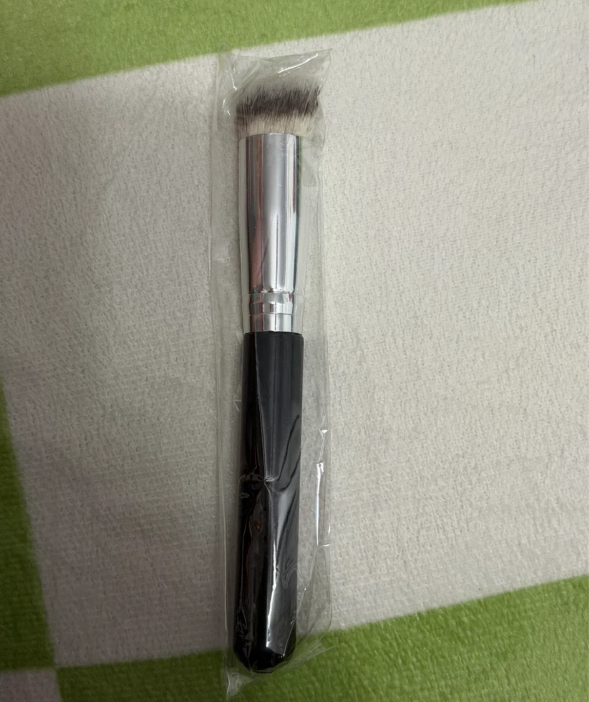 Angled Foundation Brush🏈