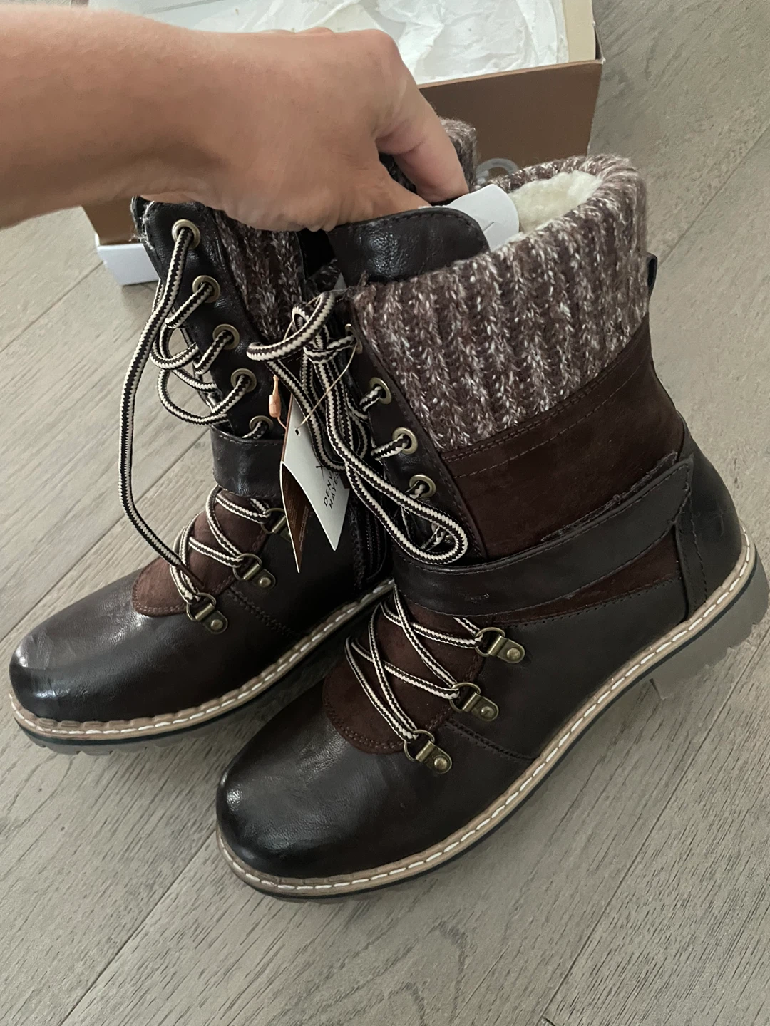 NEW! Denver Hayes Women's Winter Boots Size 7.5 - photo 4