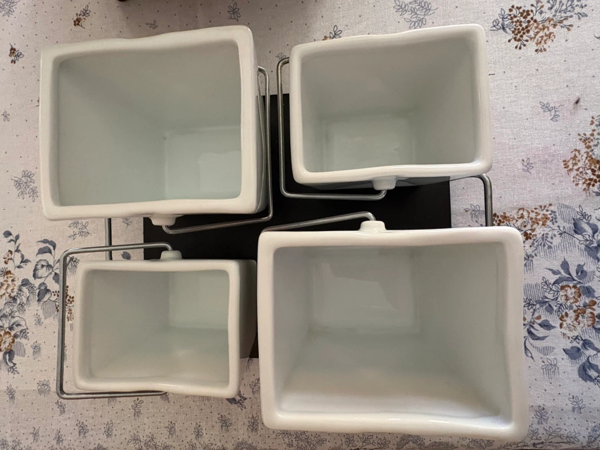 Set of 4 Ceramic Takeout Box Bowls with Tray - photo 5