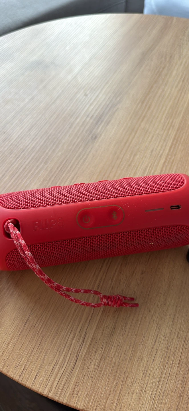 JBL Flip 5 Portable Bluetooth Speaker - Red - photo 3