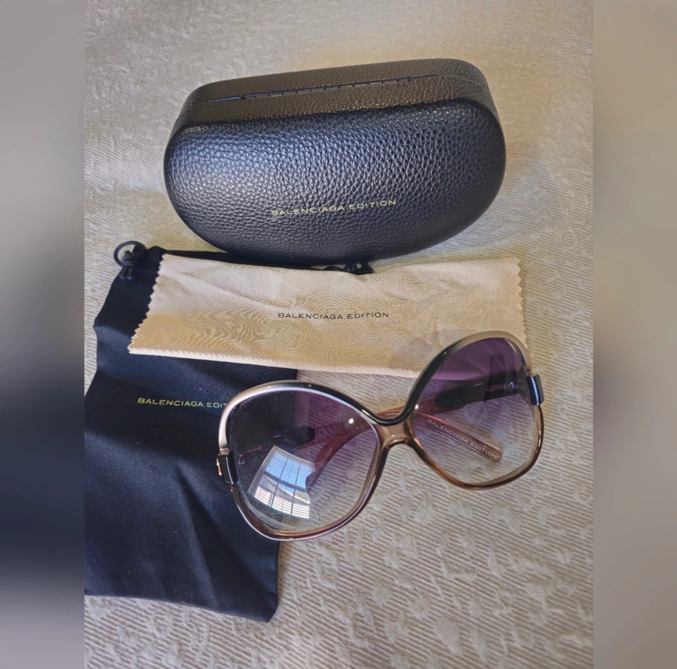 Balenciaga Edition Sunglasses - photo 5