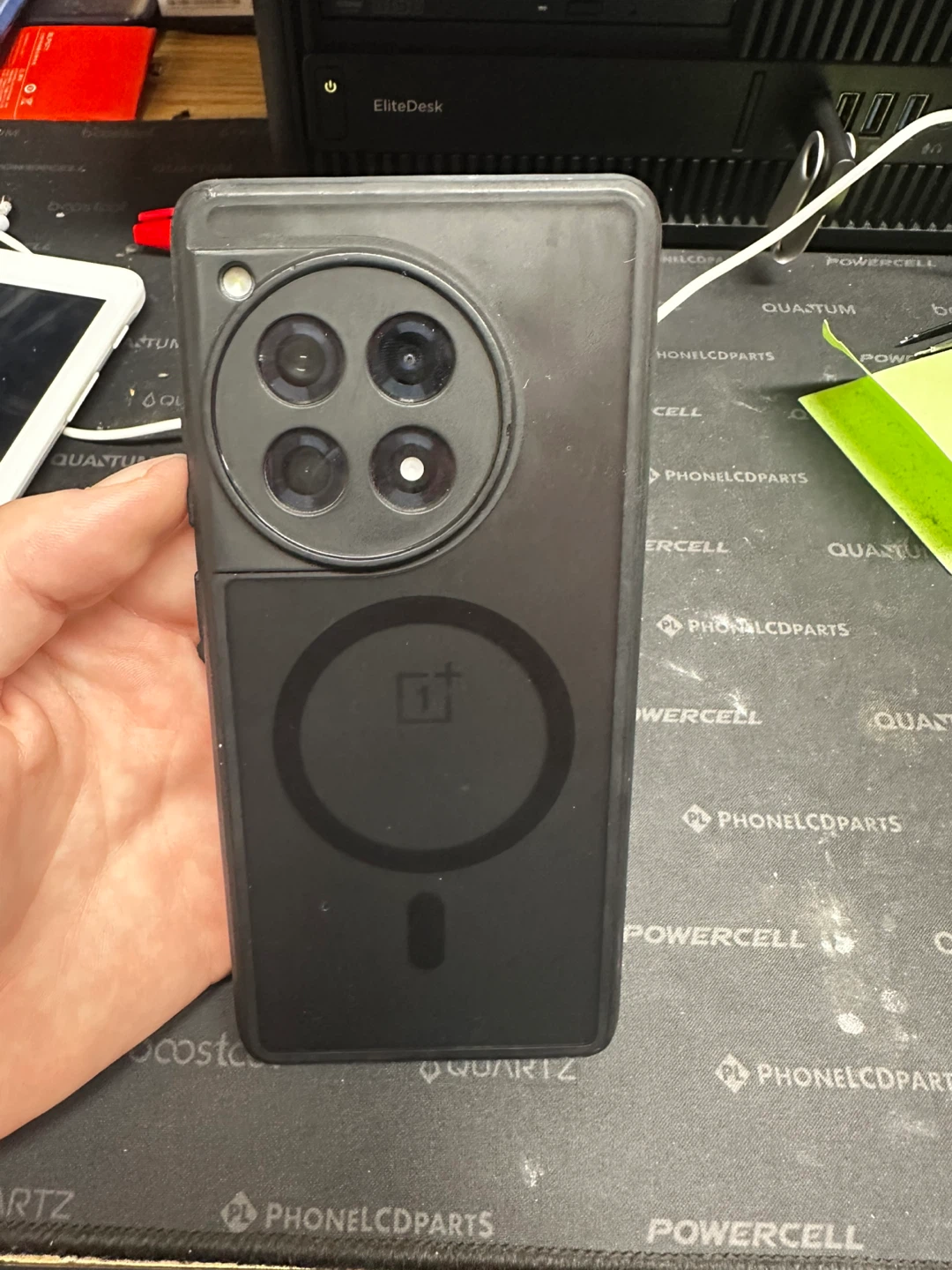 OnePlus 12R - photo 3