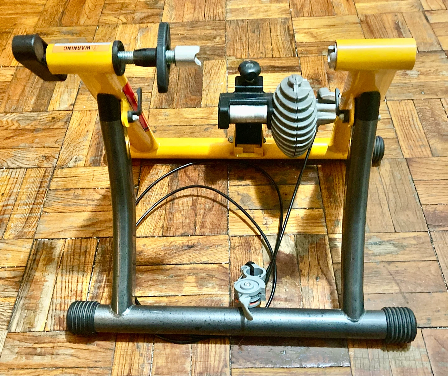Travel Trac Century Fluid+ Foldable Bicycle Trainer - photo 5