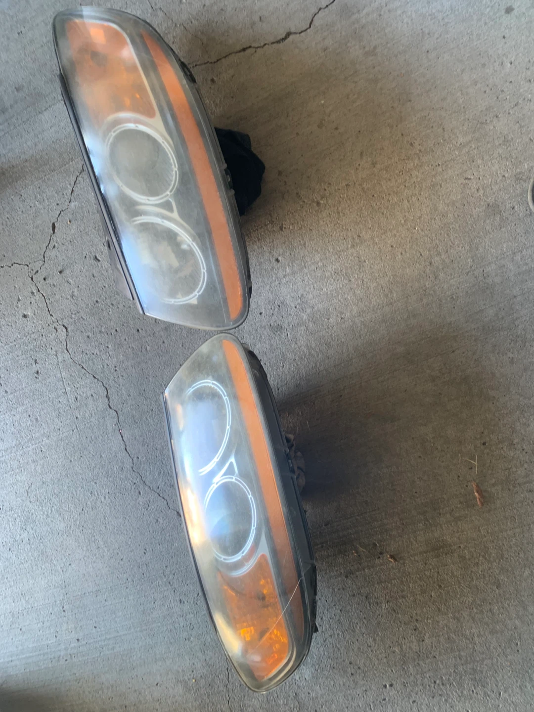 2009 Hyundai Santa Fe 3.3 headlights