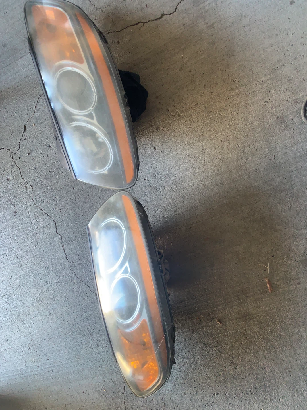 2009 Hyundai Santa Fe 3.3 headlights - photo 2