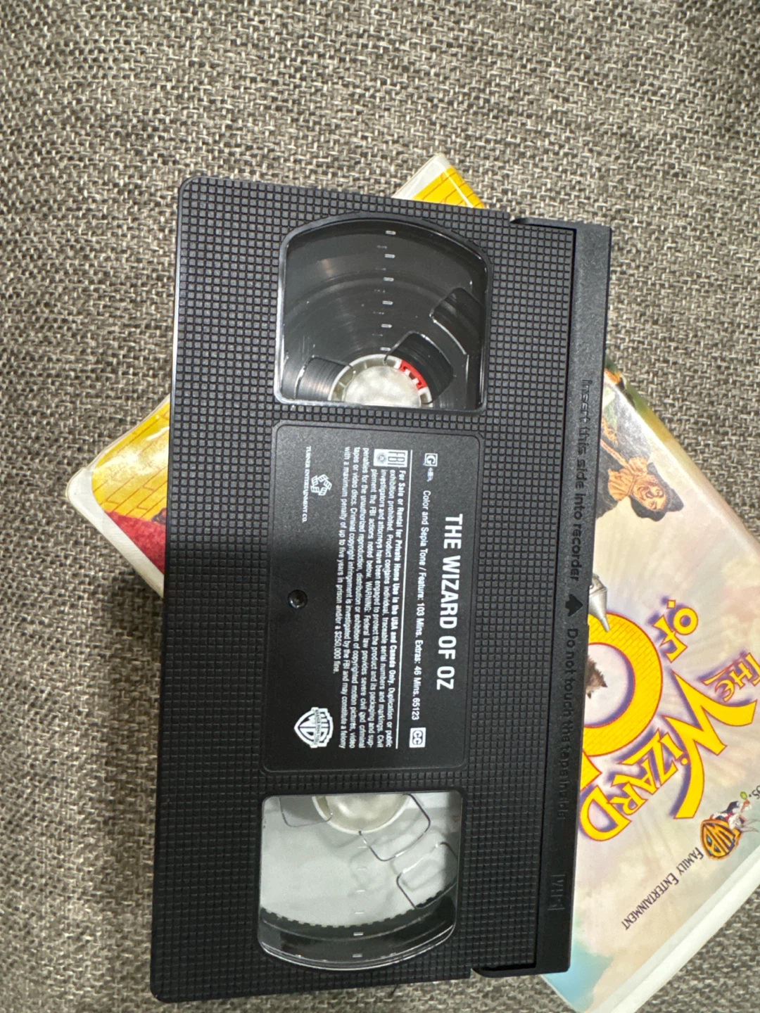 The Wizard of Oz VHS - photo 3