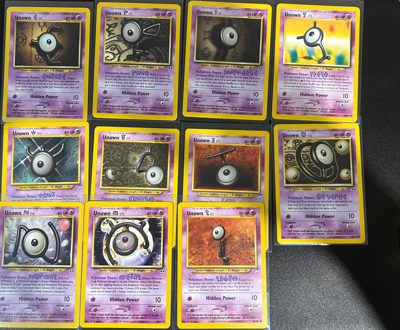 Pokemon Unown A and a bunch of other unown vintage cards - photo 3