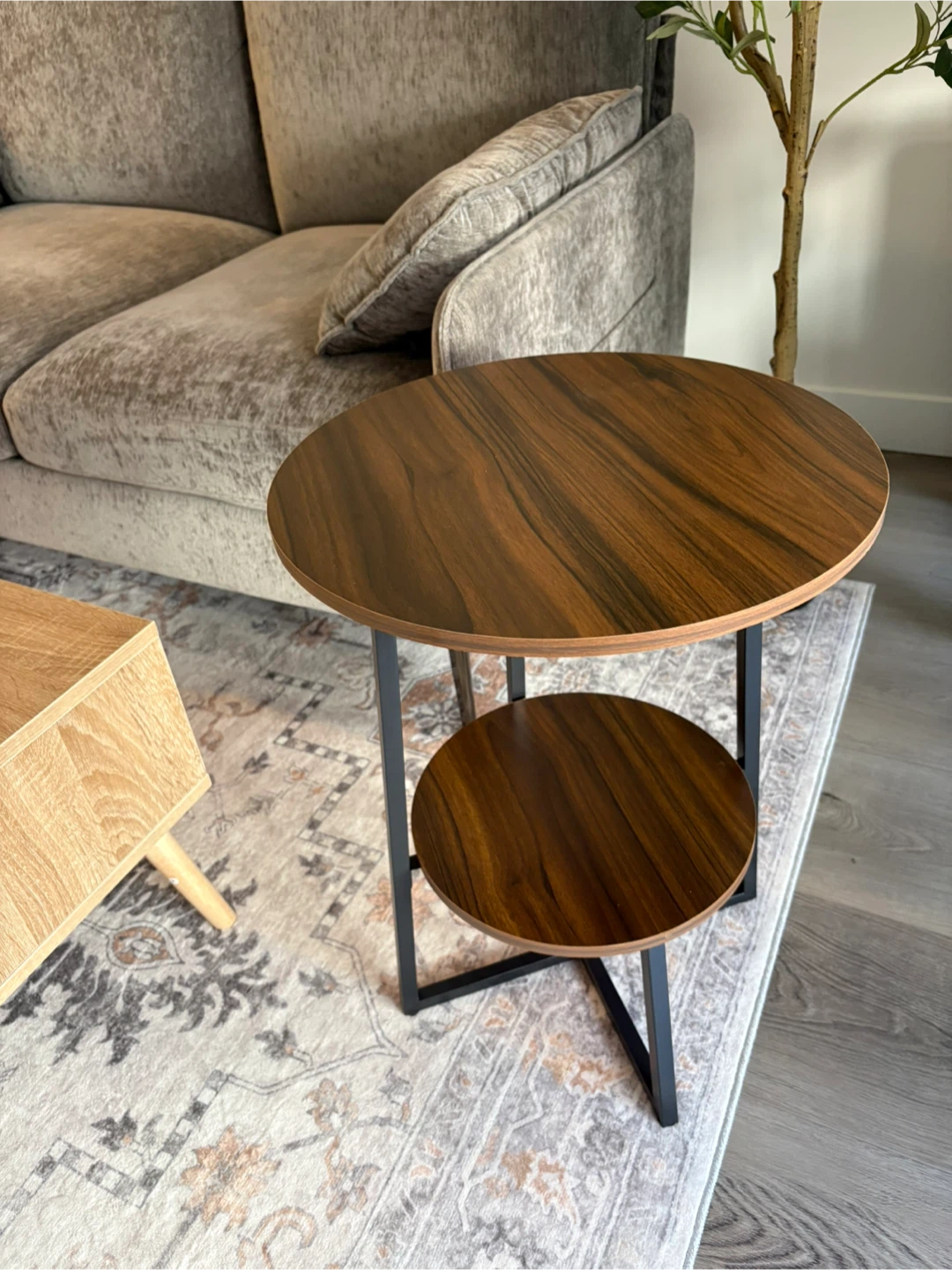 Round Side Table with Two Shelves - photo 3