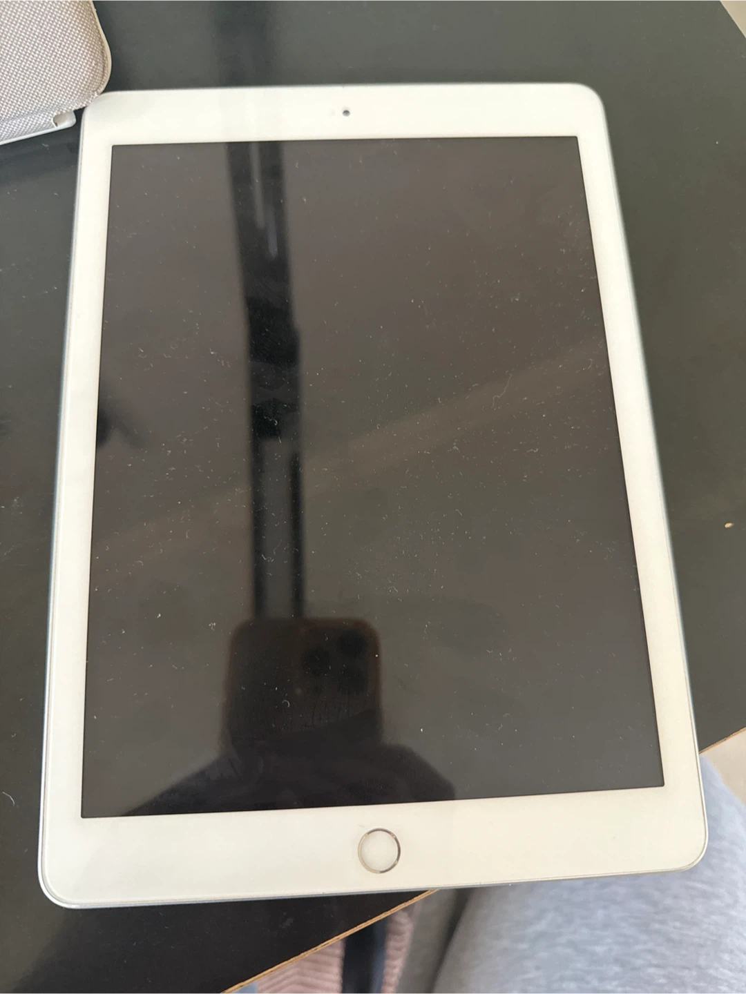 Apple iPad 6 Silver